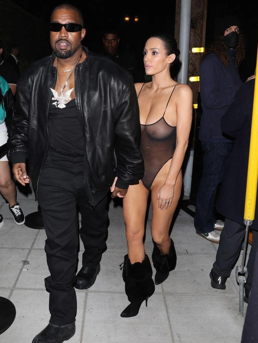Bianca Censori Nipples See-Through (Kanye West Wife) image 27