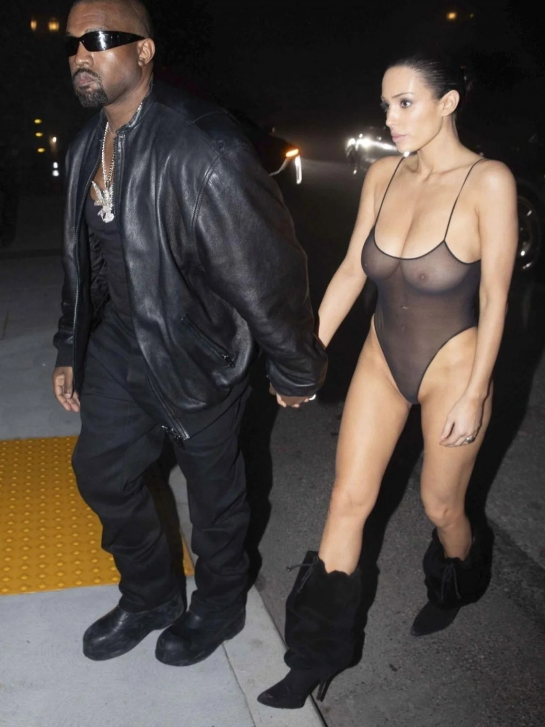Bianca Censori Nipples See-Through (Kanye West Wife) image 9