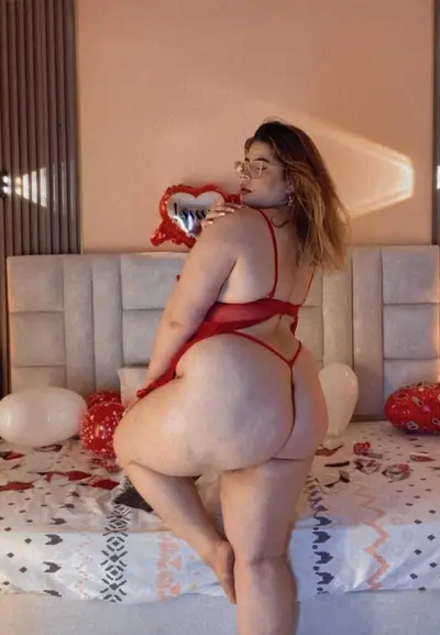 a very big present for you like my big ass and my tits... cover image