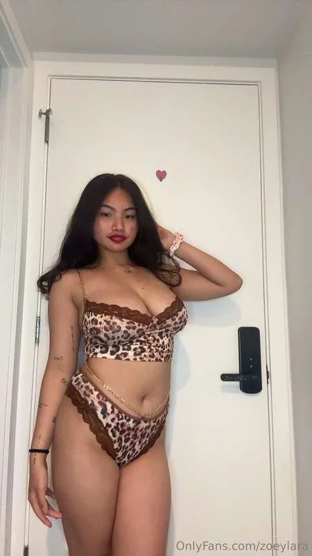 Zoeyyyyy zoeylara I love thick Asians fml image 17