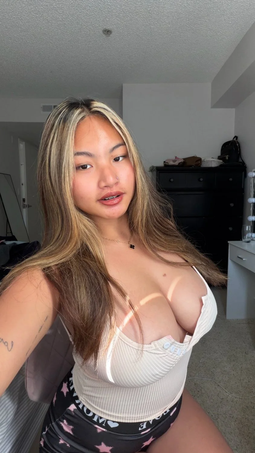 Zoeyyyyy zoeylara I love thick Asians fml image 23