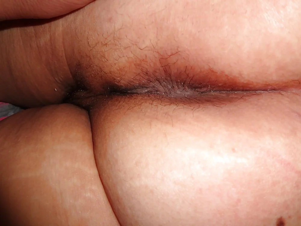 My new girlfriend likes it when I play with her asshole image 13