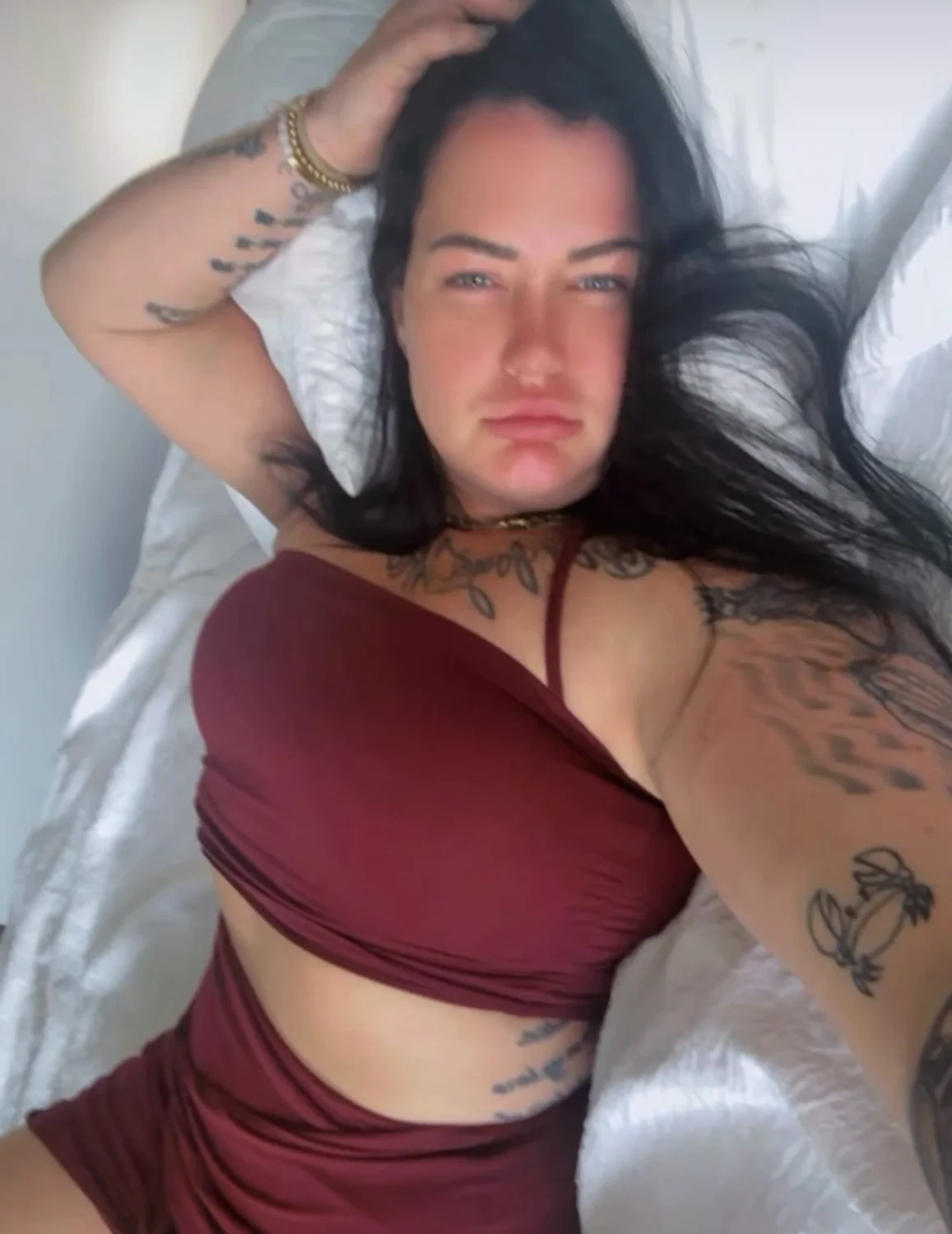 PNW tatted big tit tease image 2