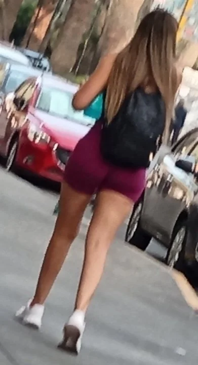 #Voyeur main image