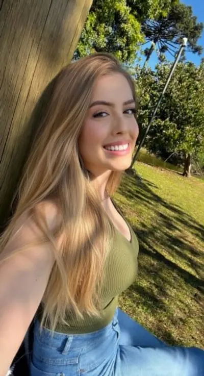 Loirinha gostosa de SC vazou novinha delicia da buceta rosa videos novos melhores videos br cover image