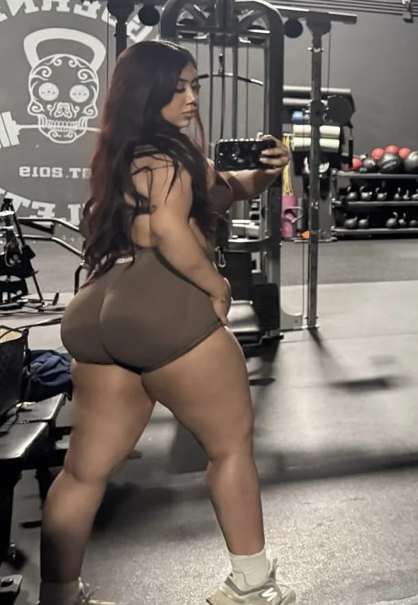 Crazy thick phat meaty ass irl Latina is the definition of Built 4 BBC image 19