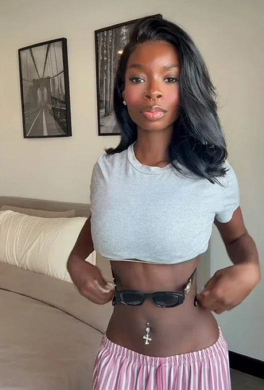 Sexy Queen Olandria😍😍🍒 image 11