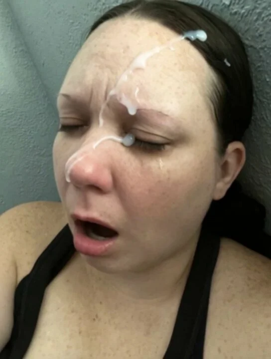 Facial Slut Lory USA image 2