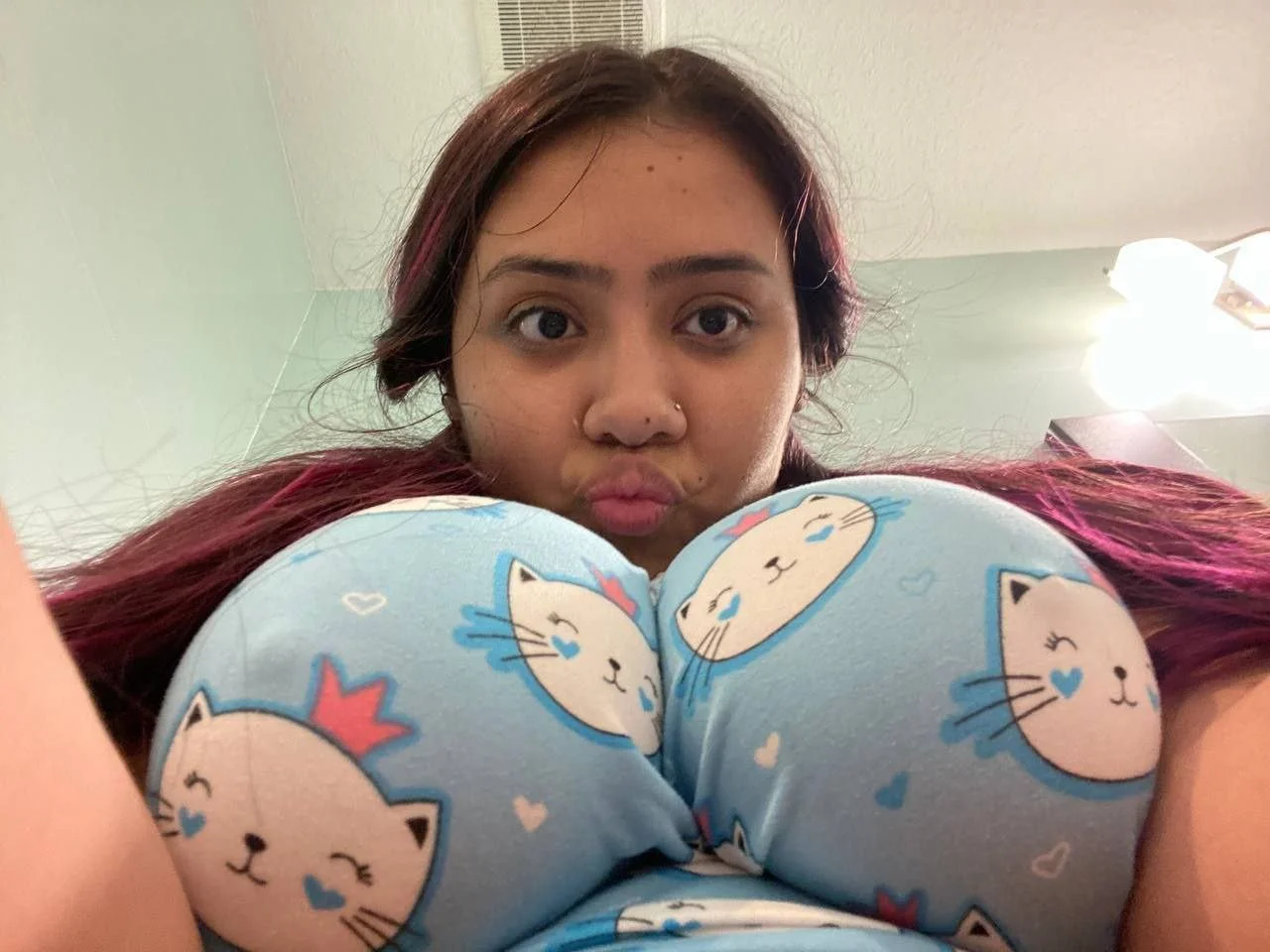 Huge areolas 👀🔥💦 image 24