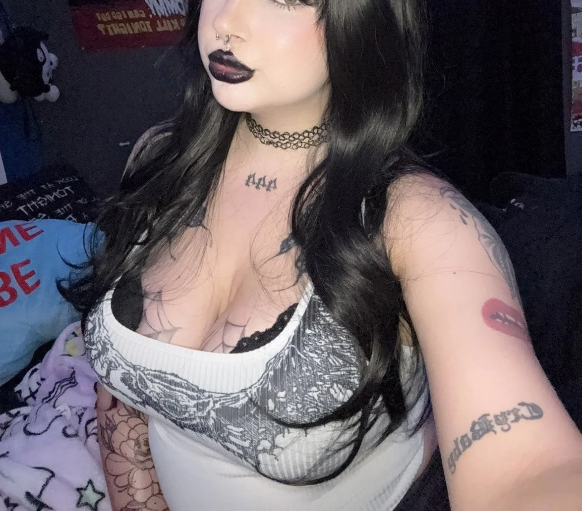 EMO GF main image