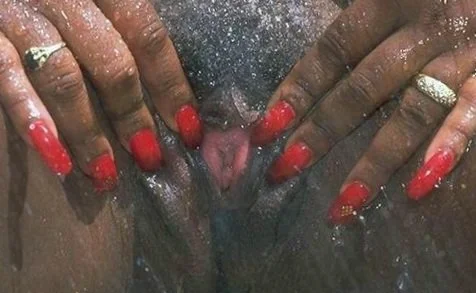 Scrumptious Mature Ebony Milf Big Boobs !!! image 21