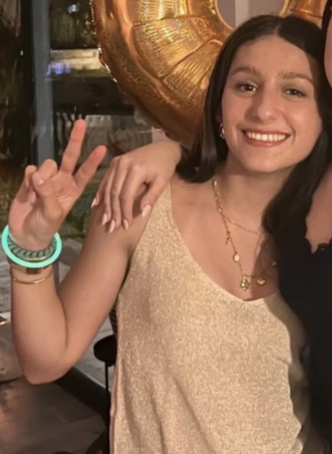 French cutie loves sending nudes on snap to strangers image 3