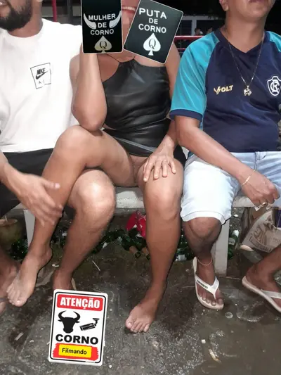 Na madrugada pórre...os amigos vão levá-la pra casa cover image