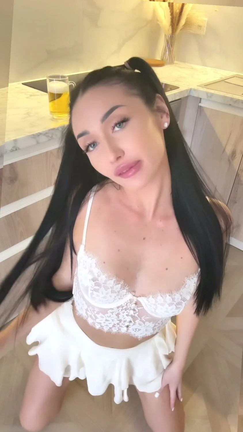 🔞 Sexy perky tits hot fucking naked wet pussy 🍑💦 OF now image 4