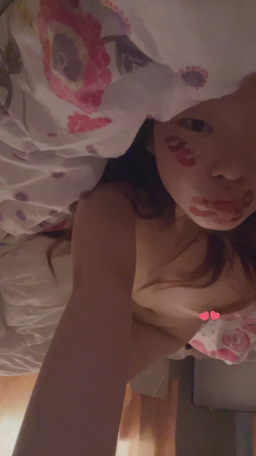 Petite SG XMM Slut pt.1 image 5