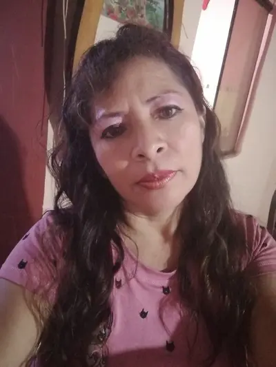 SEÑORA MILAGROS INFIEL MADURA cover image