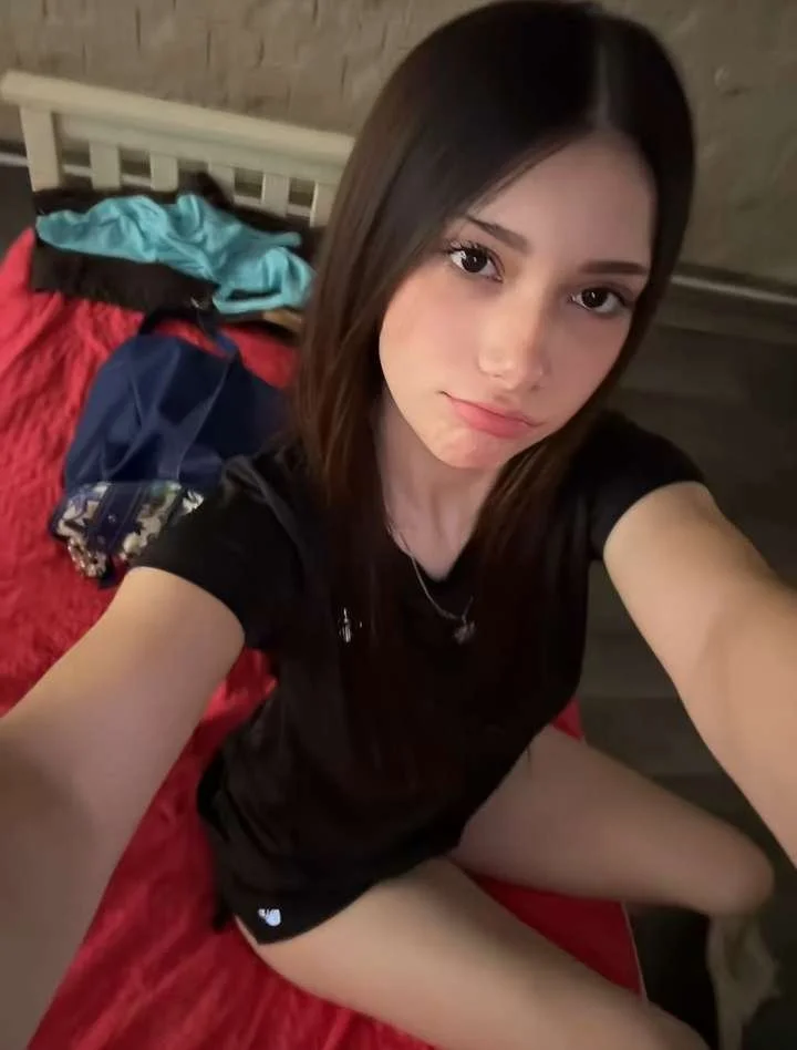 eilu putita, dejenle comentarios y opinen bien de esta putita 🔥 image 8
