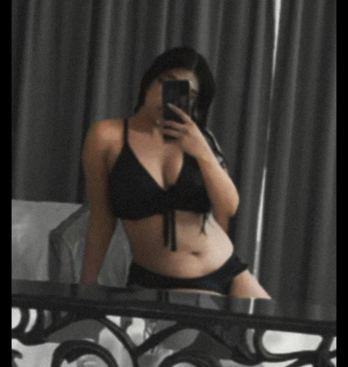 Pendeja de 21 años bien tetona image 3