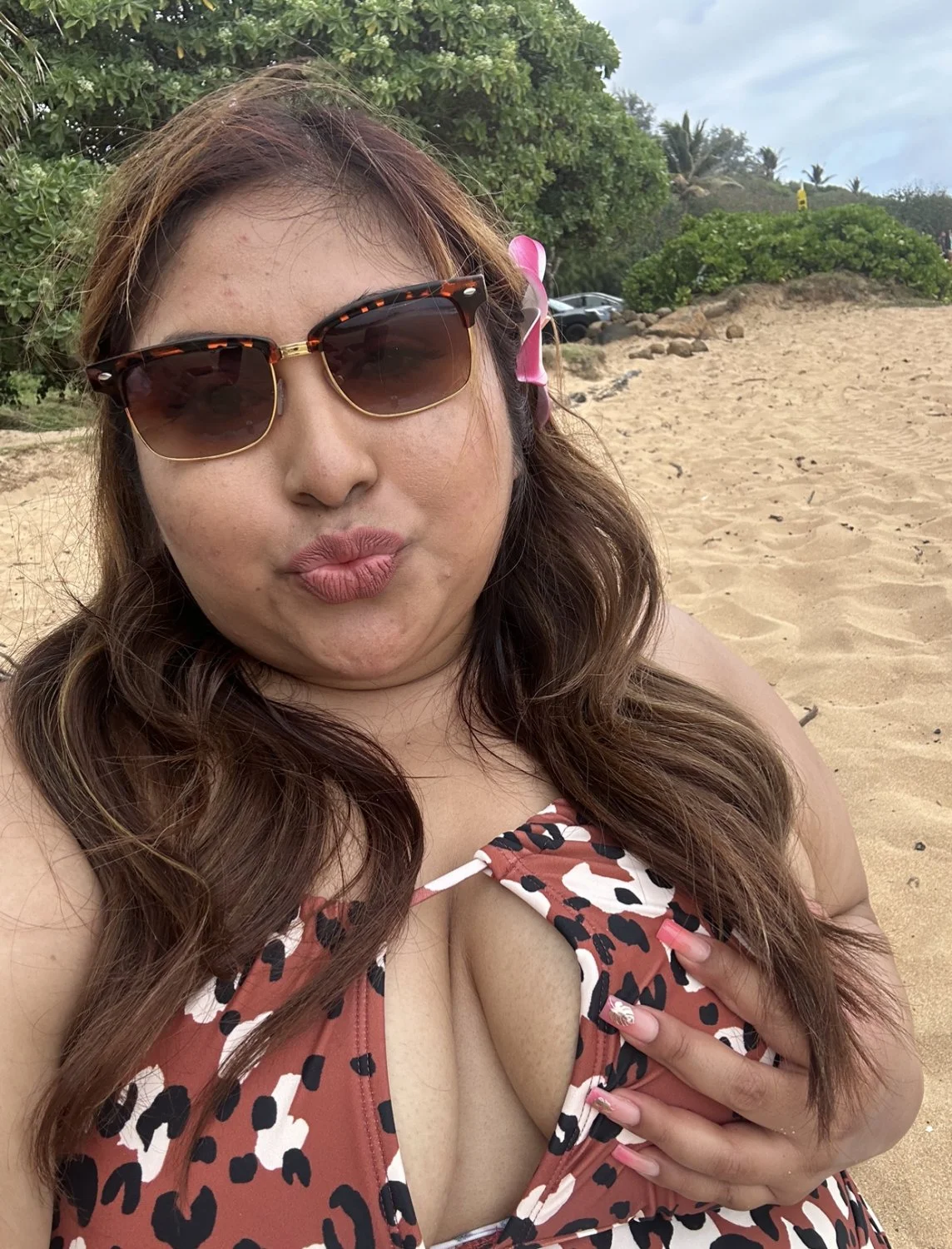 Latina image 8