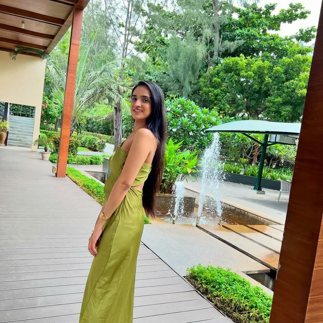 Indian teen bitch exposed herself image 3