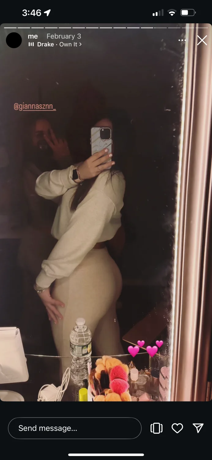 latina slut with fat ass main image