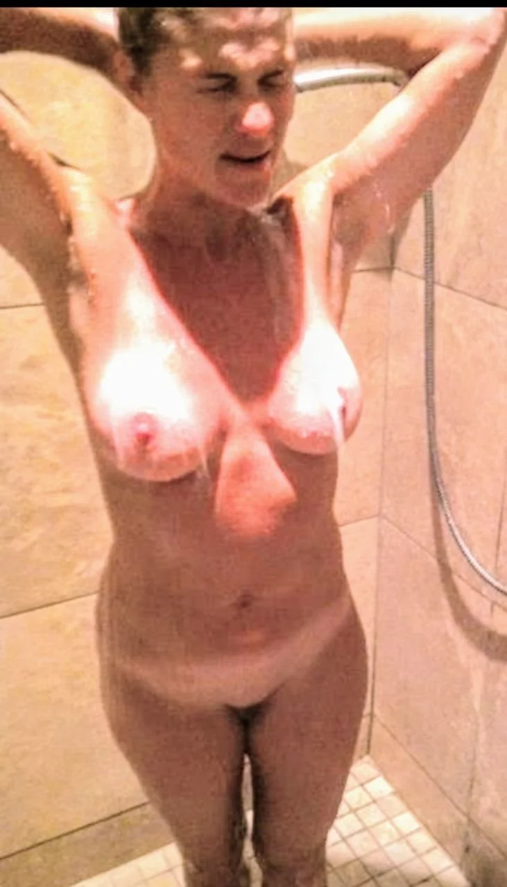 Stephanie S image 29