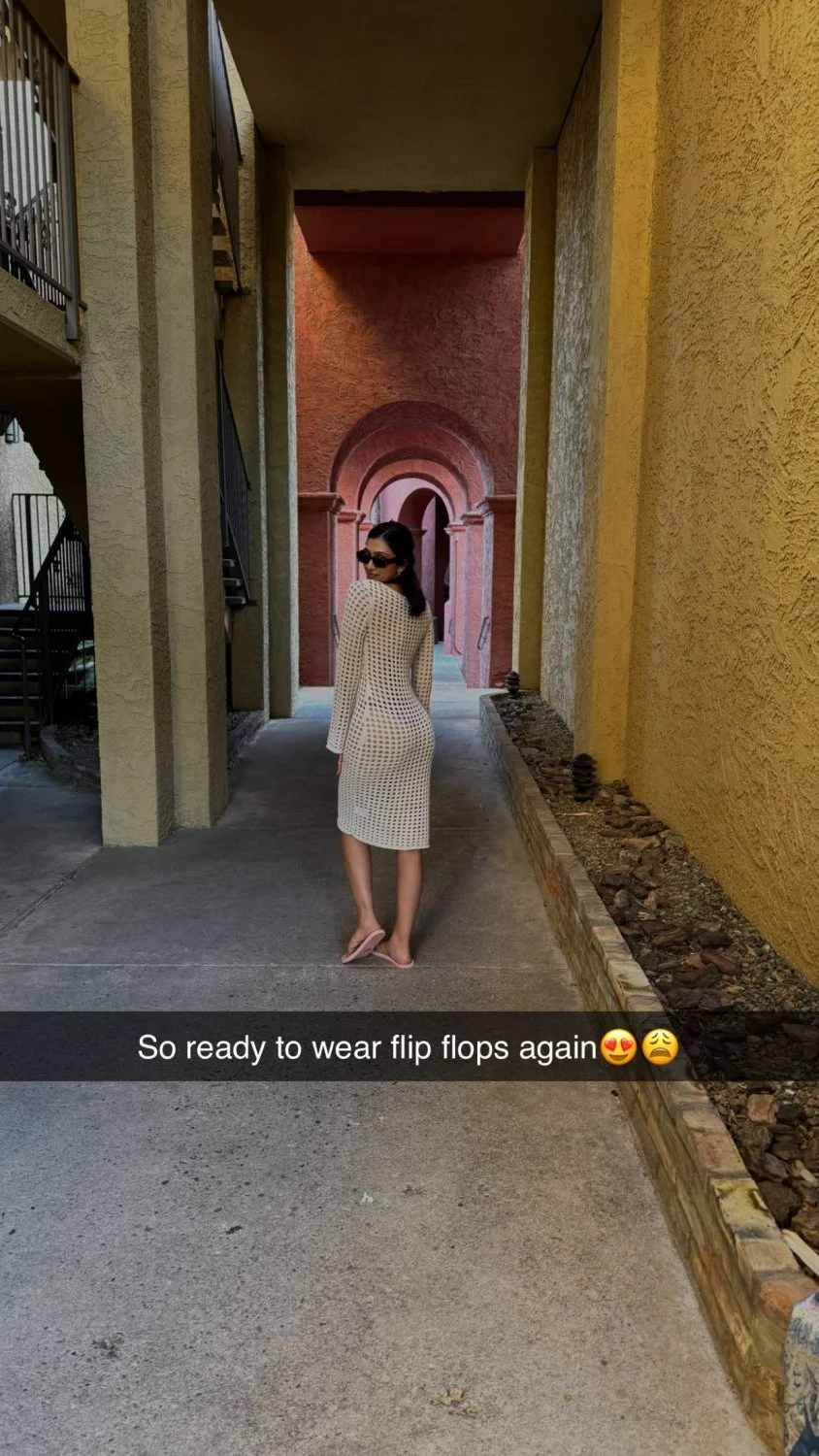 Sexy body indian girl in beach dress snapchat to her bf main image