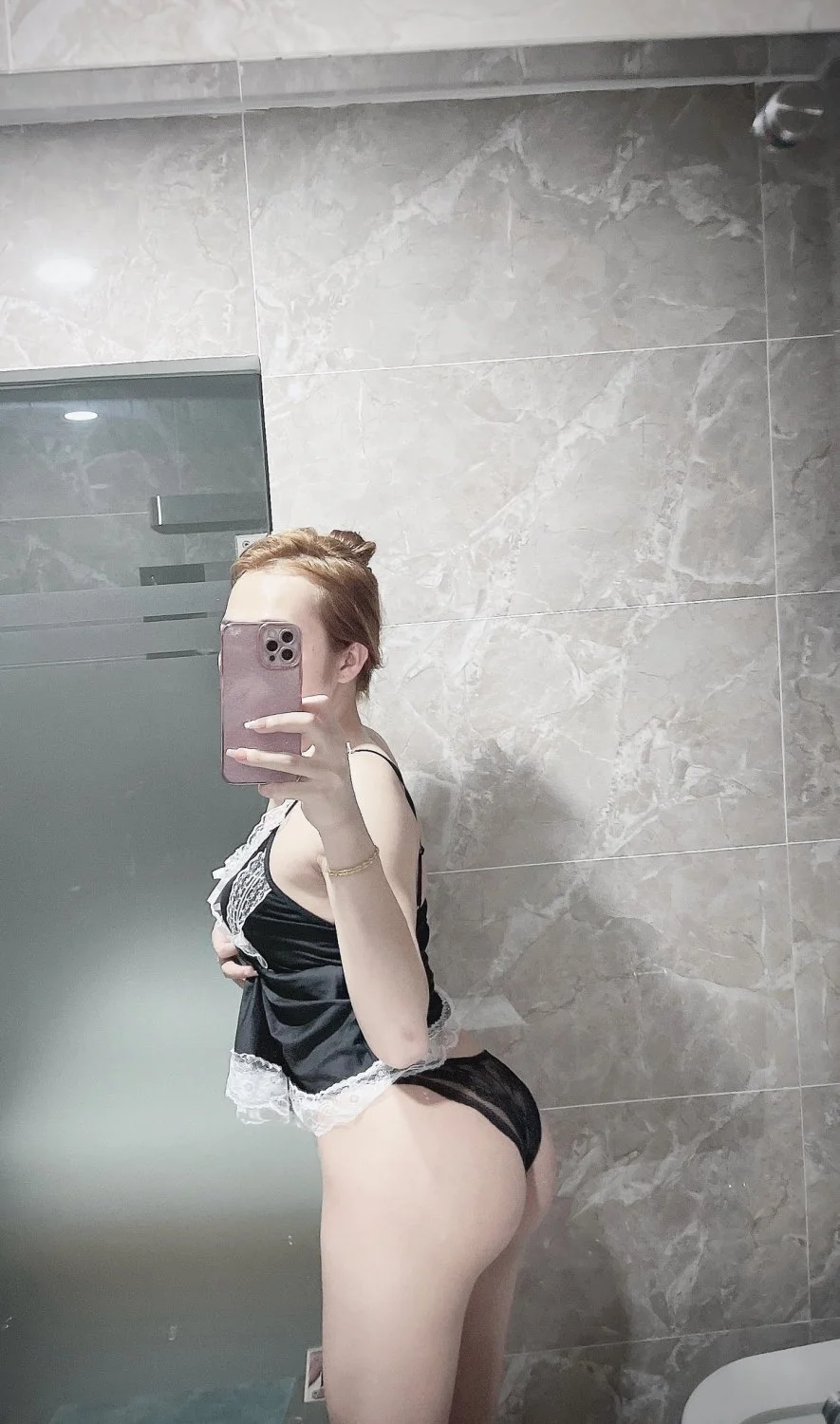 Ladyboy my ngoc image 16