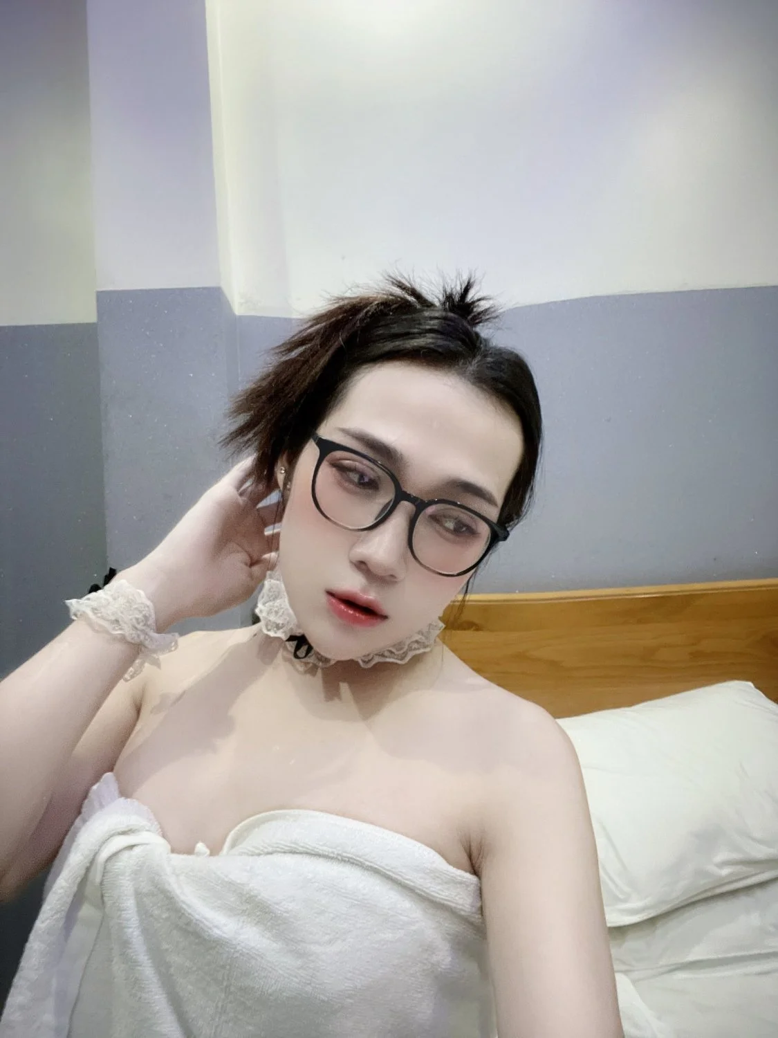 Ladyboy my ngoc image 24