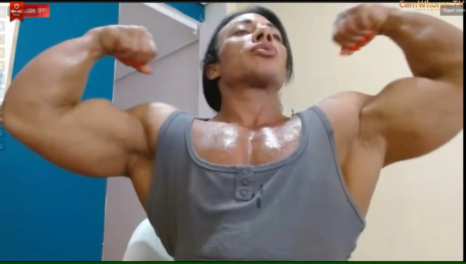 Sexual bodybuilding of Mrs Lopez, masturbating her hypertrophic muscles makes them grow huge image 11