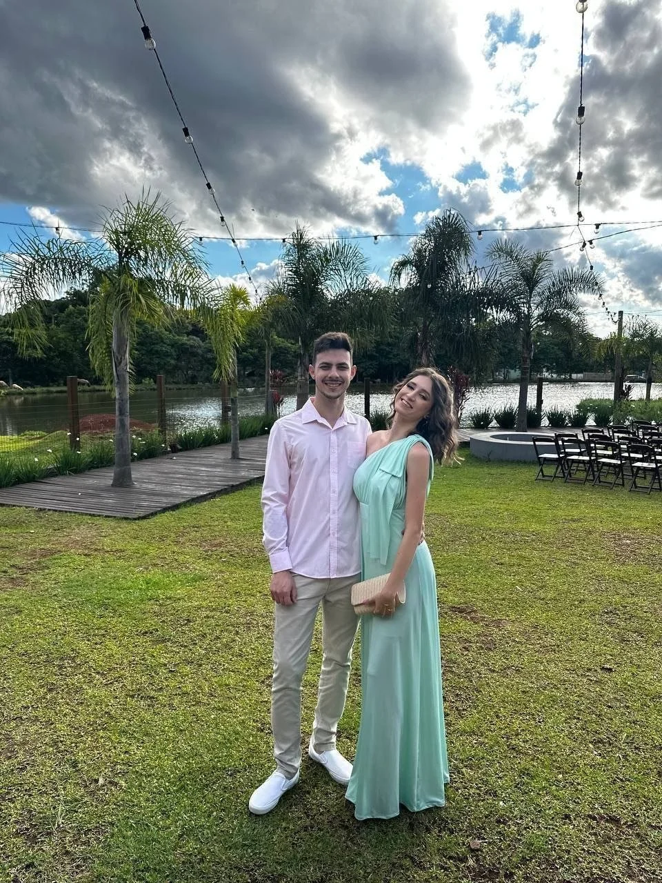 marido chamou amigo do futebol para comer sua esposa junto com ele image 2
