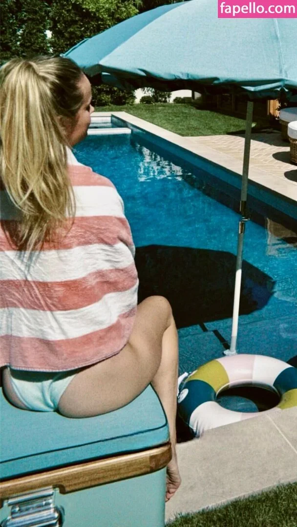 brie larson image 34