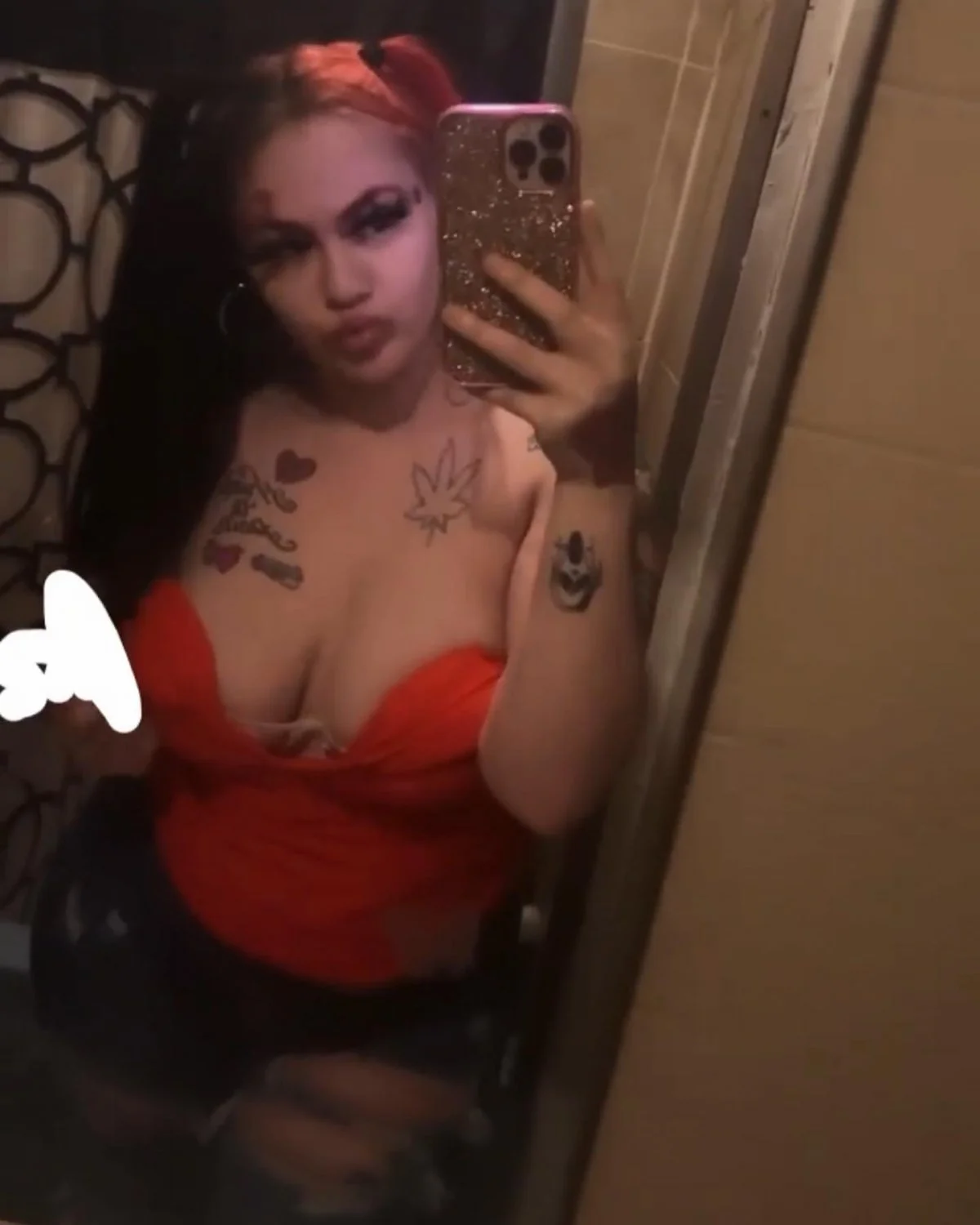 SD Latina slut 24th and Rockwell Chicago image 26