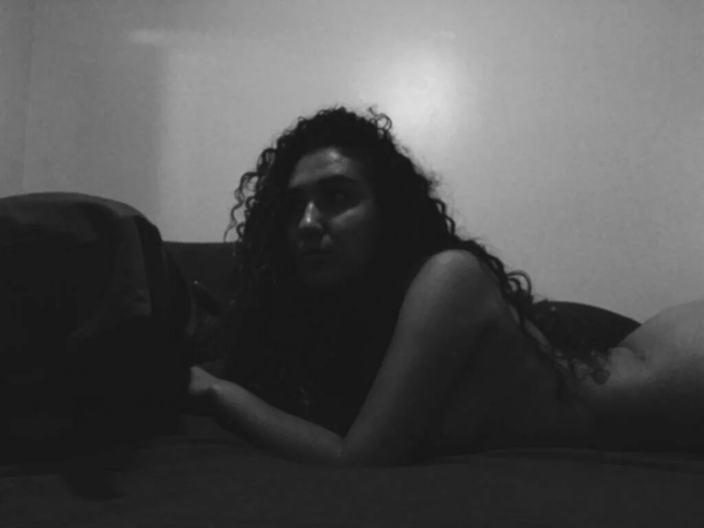 Isa Latina image 8