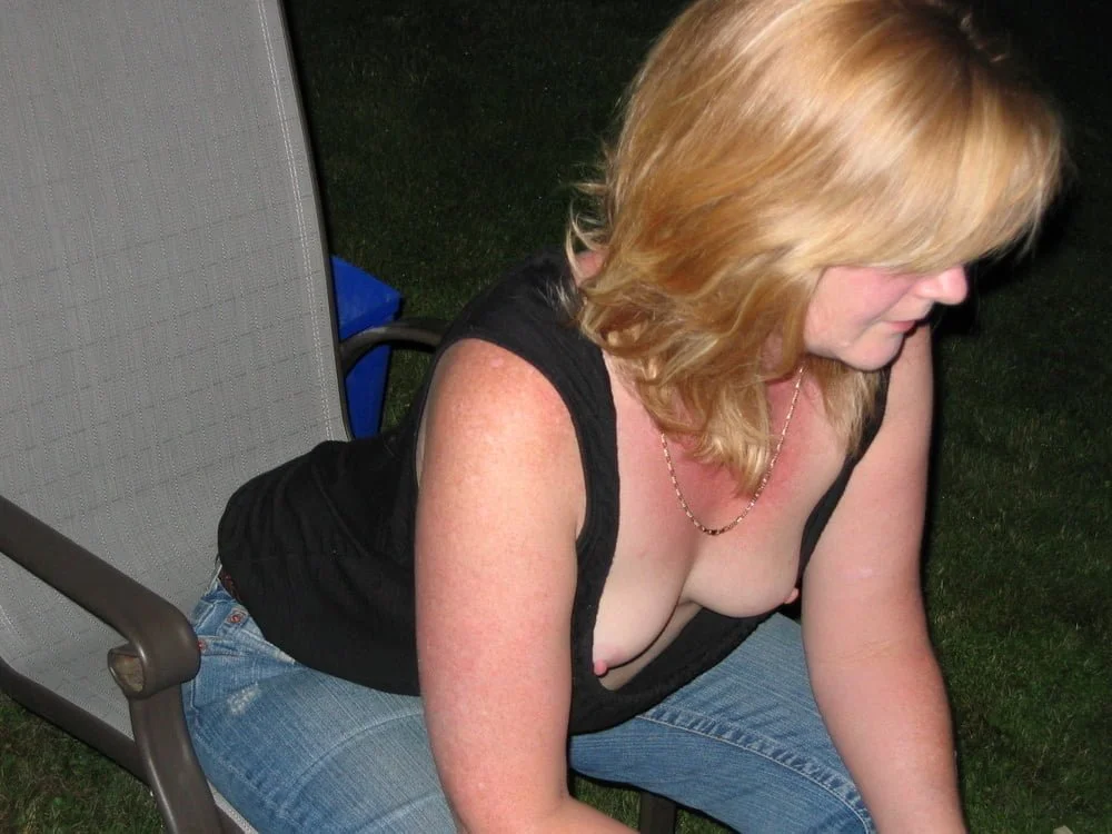 Anette - The Mature Milf With The A Cup. (pic2) image 10