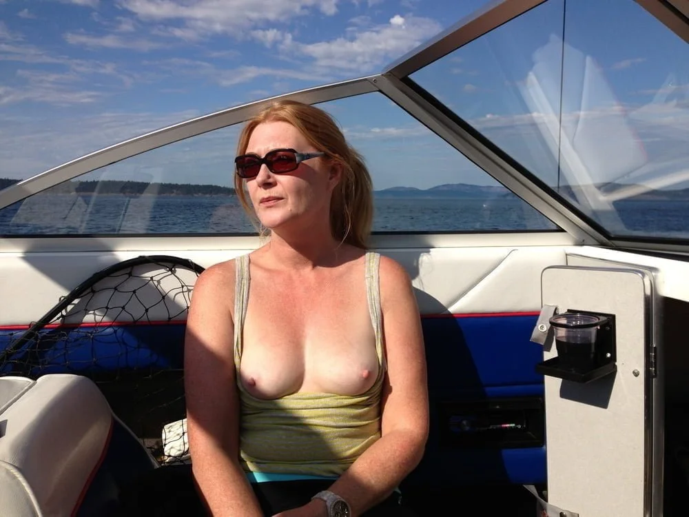 Anette - The Mature Milf With The A Cup. (pic2) image 27