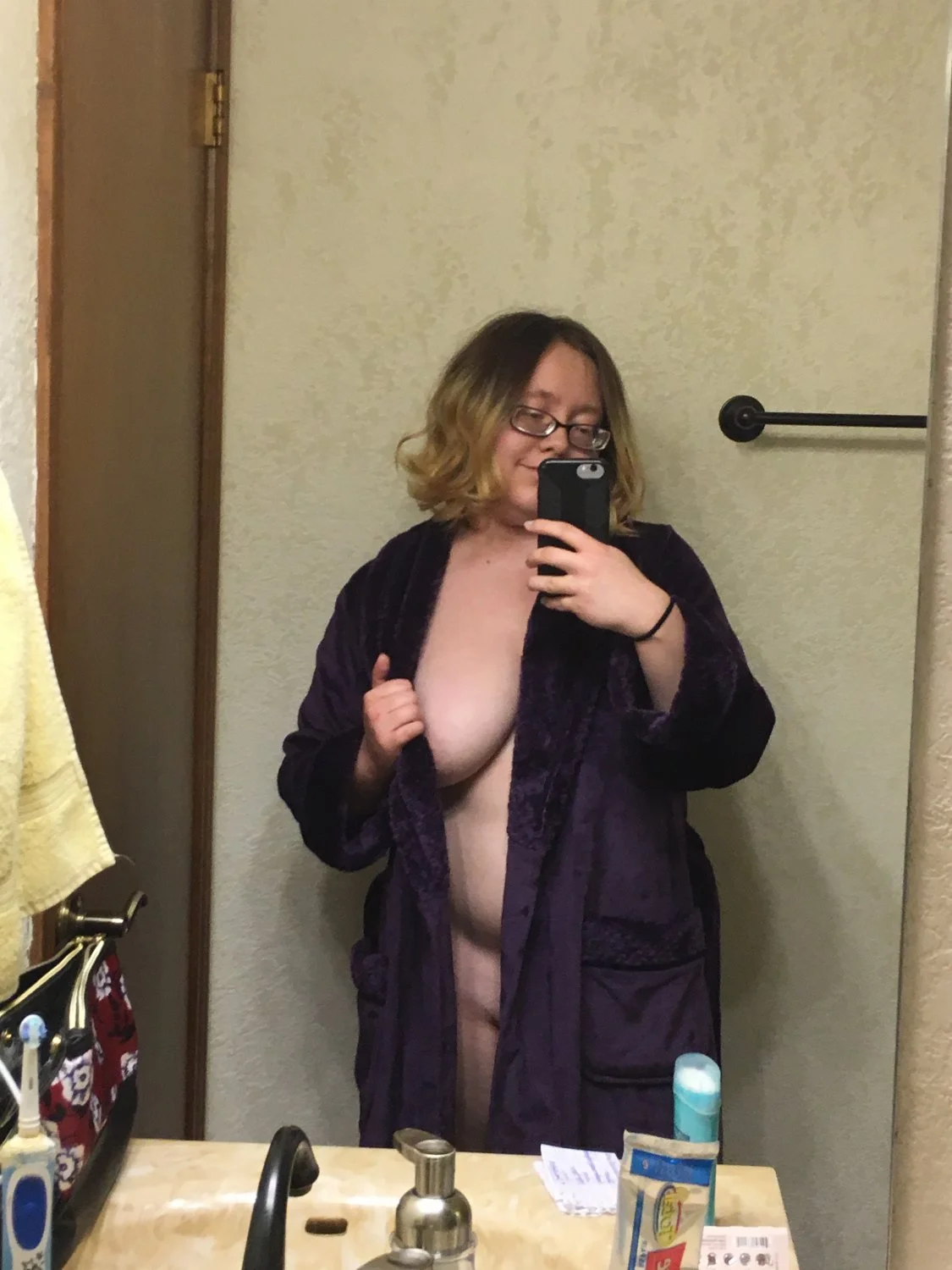 Lacy image 11