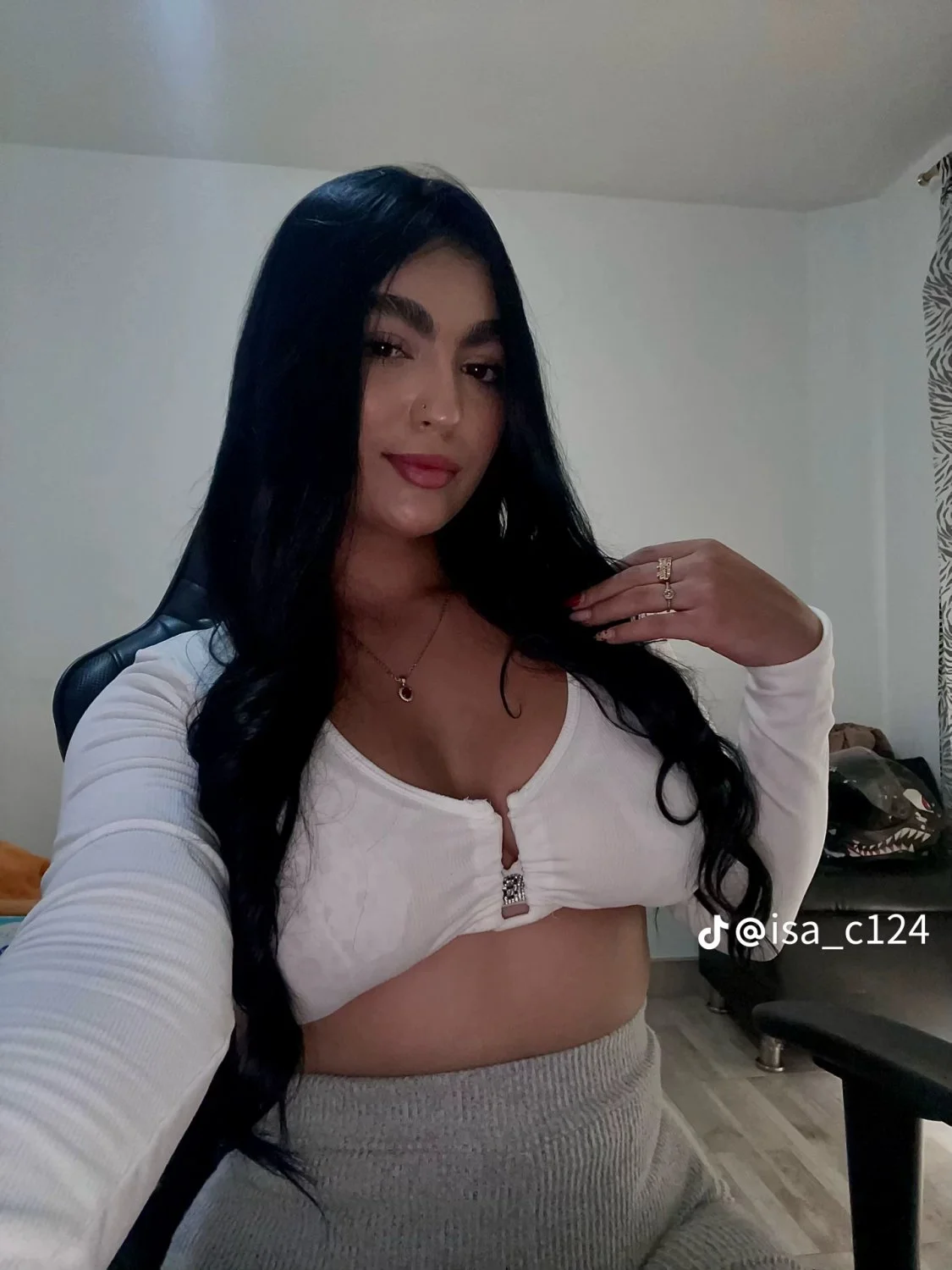 Puta de tiktok image 37