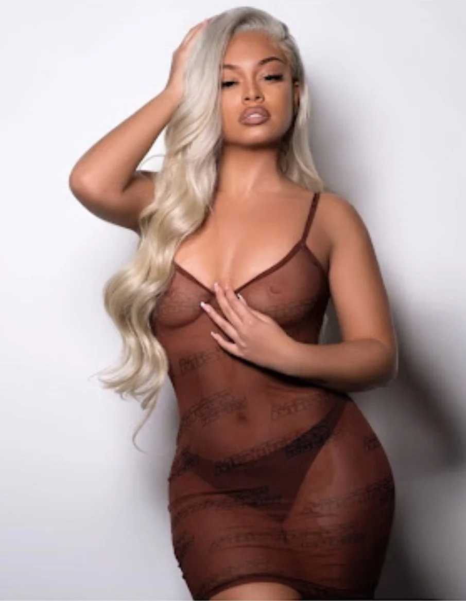 Show us those nipples Latto 😩 image 2