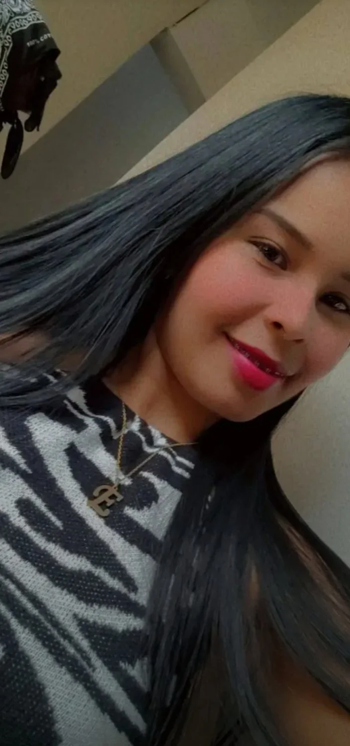 Putipobre Venezolana entregada para ser morboseada por puta image 3