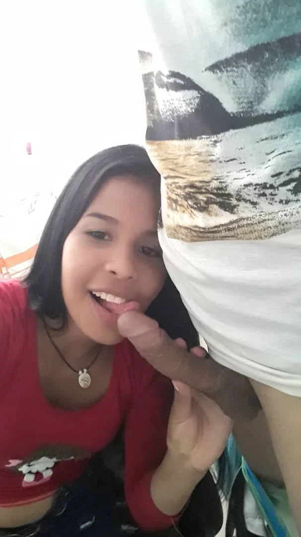 Putipobre Venezolana entregada para ser morboseada por puta image 45