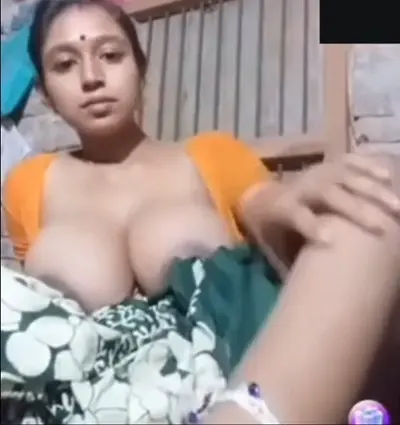 Village Bhabhi Showing Her Big Boobs Pinching Her Nipples cover image