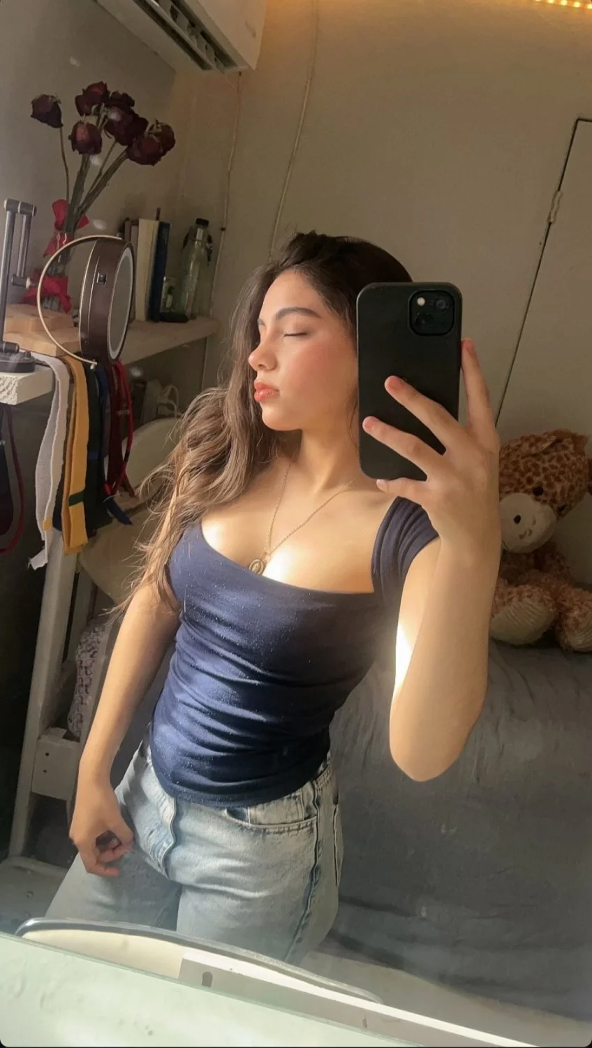 la carita de puta que tiene esta zorra image 4