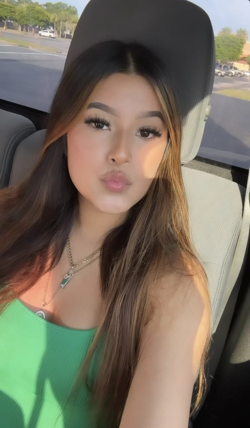 Most beautiful webwhore Tracy image 17