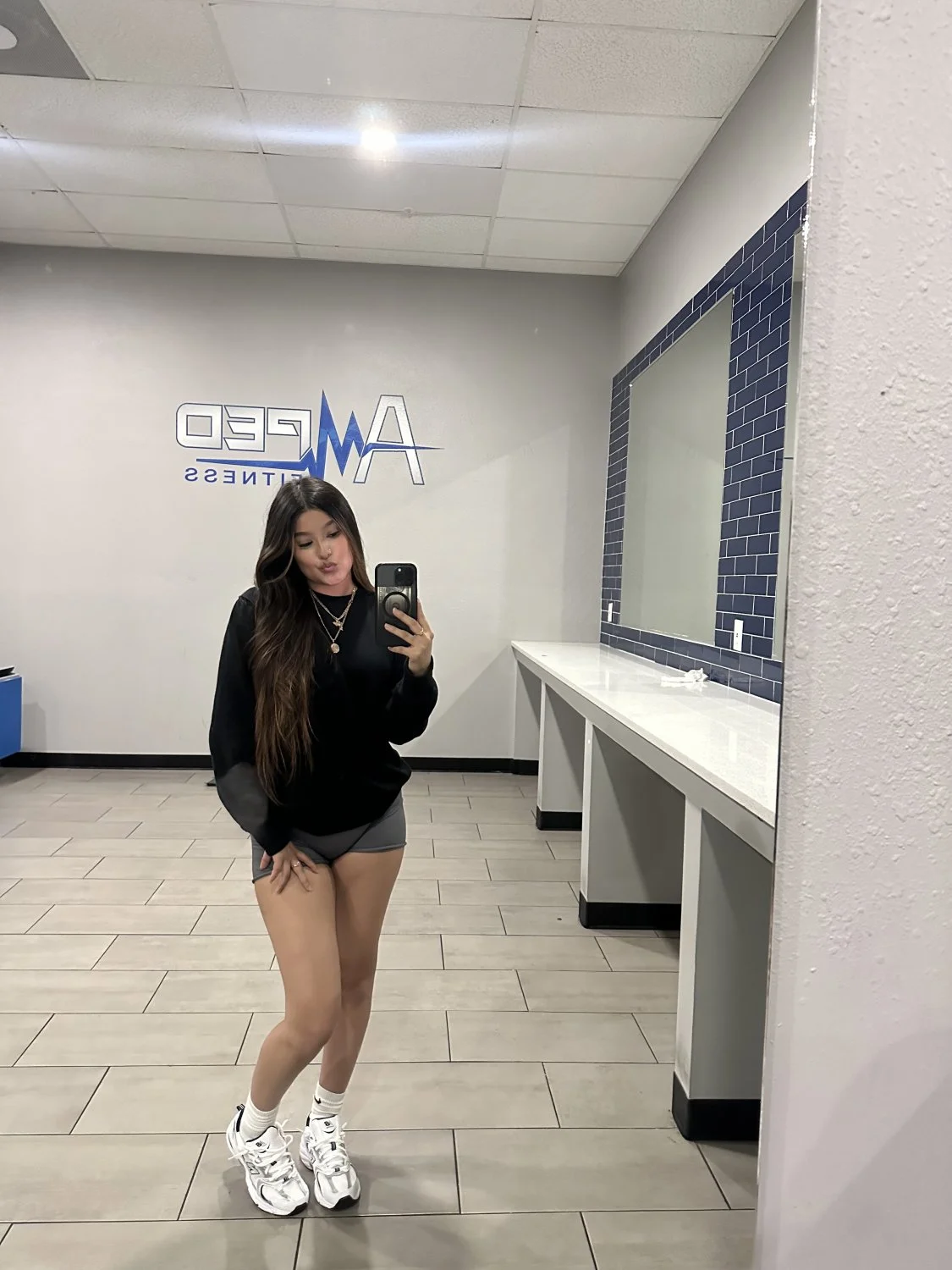 Most beautiful webwhore Tracy image 18