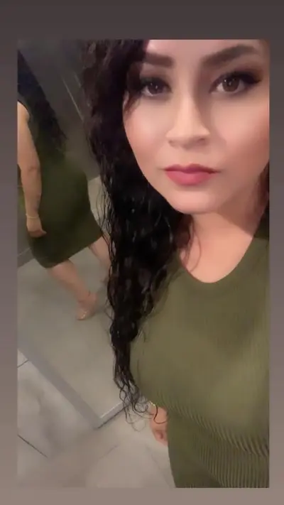 Claudia la piruja de Juárez 🤤 cover image