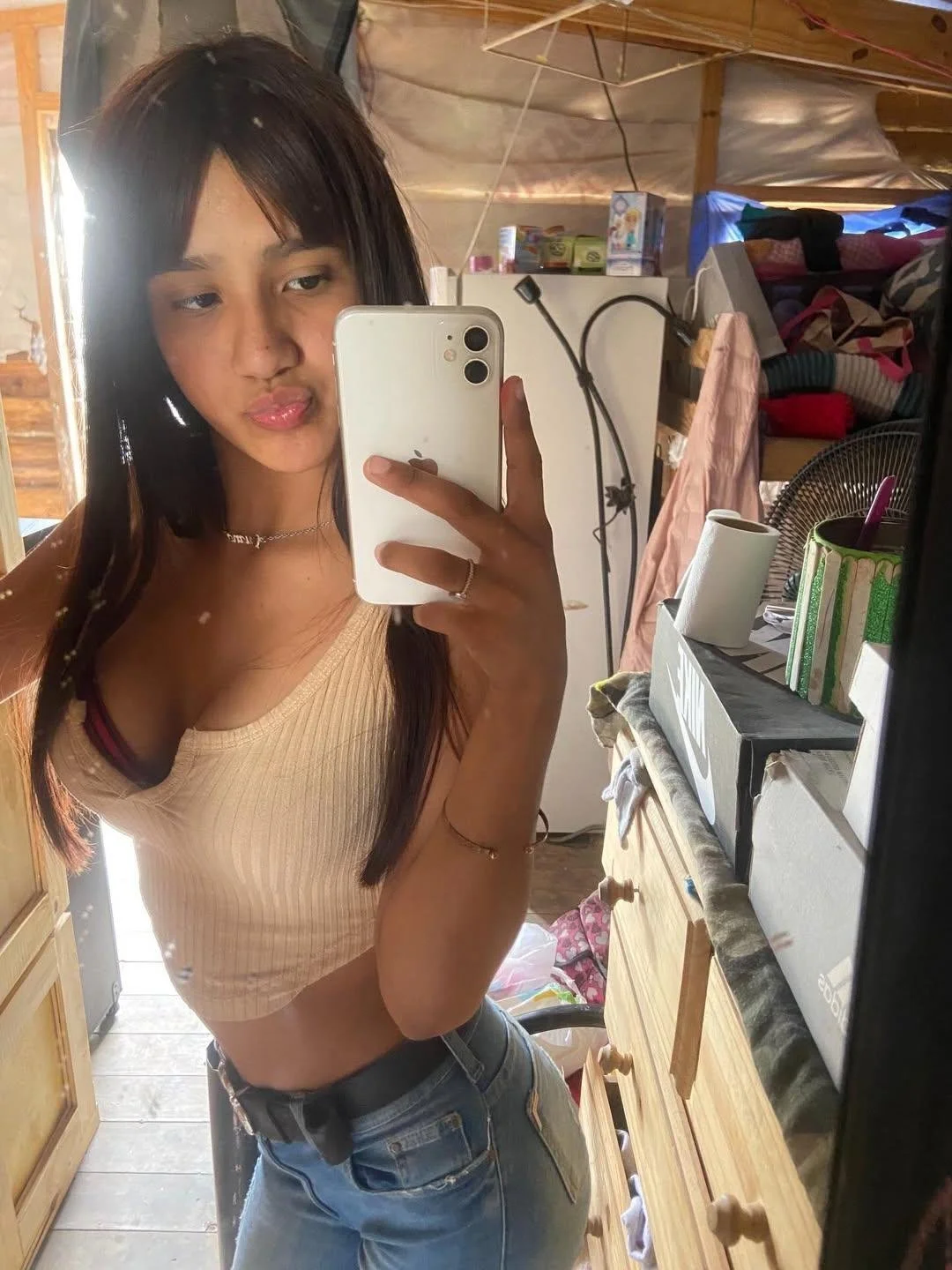Adolescente hot siendo garchada image 16