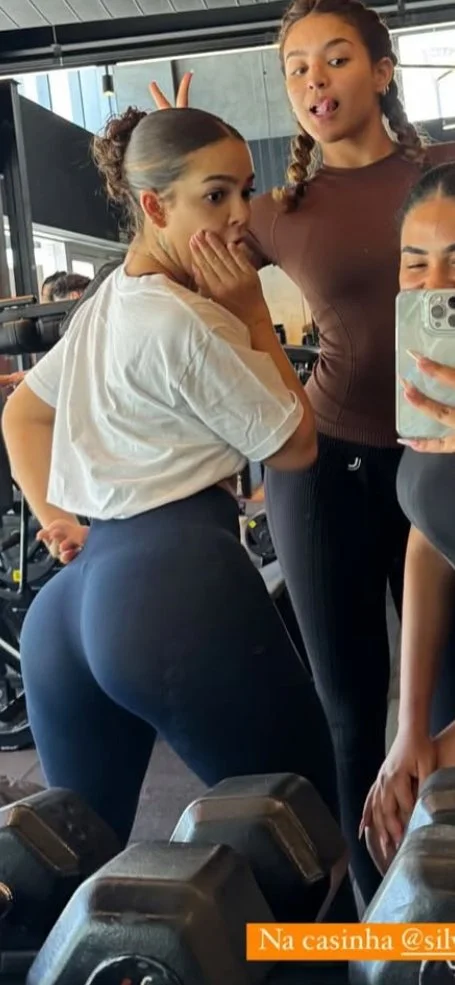Gostosas tiktok image 7
