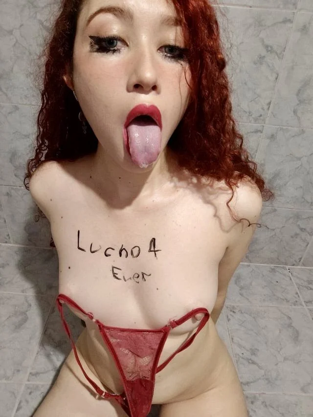Lupita, tremenda putita de rulos… 😈🔥 image 2