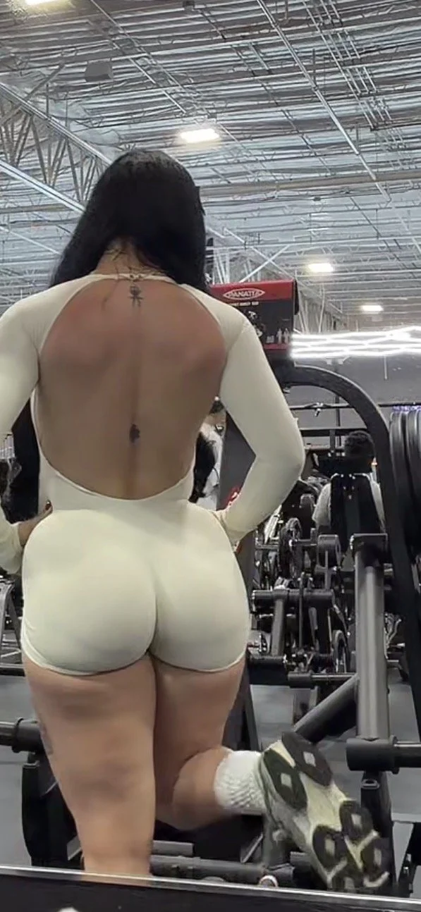Sexy workout image 11